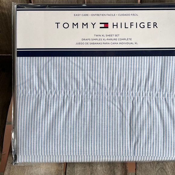Tommy Hilfiger Other - TOMMY HILFIGER - GRAY/WHITE OXFORD STRIPE TWIN XL SIZE SHEET SET - ITHICA